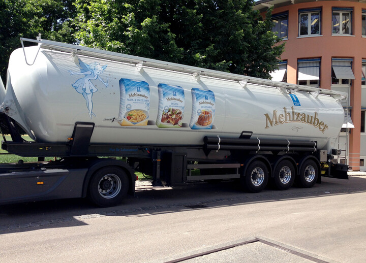 Mehlzauber LKW-Beschriftung