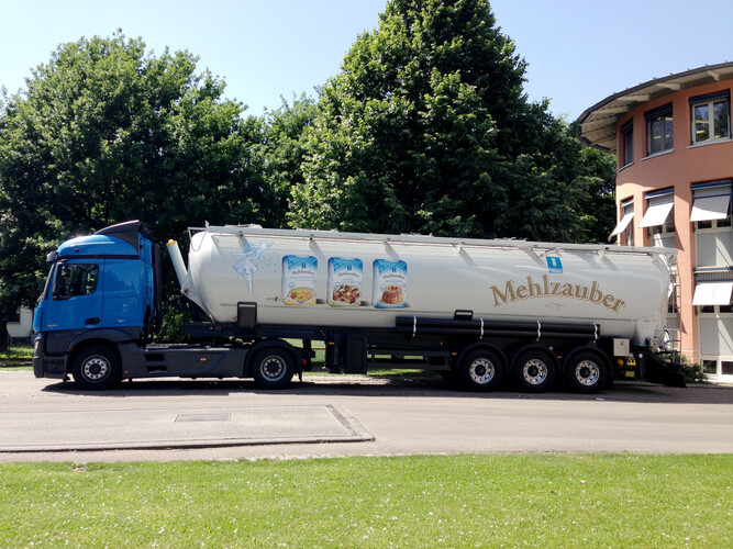 Mehlzauber LKW-Beschriftung
