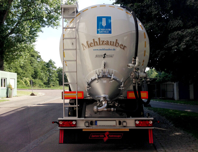 Mehlzauber LKW-Beschriftung